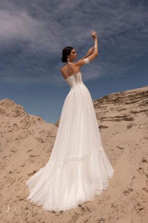 В10608-Jamilia-0C1A6659-8